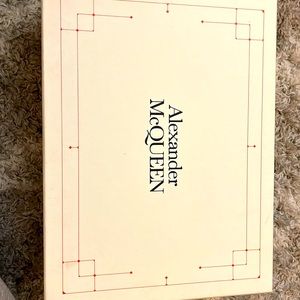 *USED* Alexander MCqueens only worn TWICE, black & white size 37.5 (7 1/2)